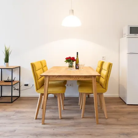 Tannenhof Apartment *